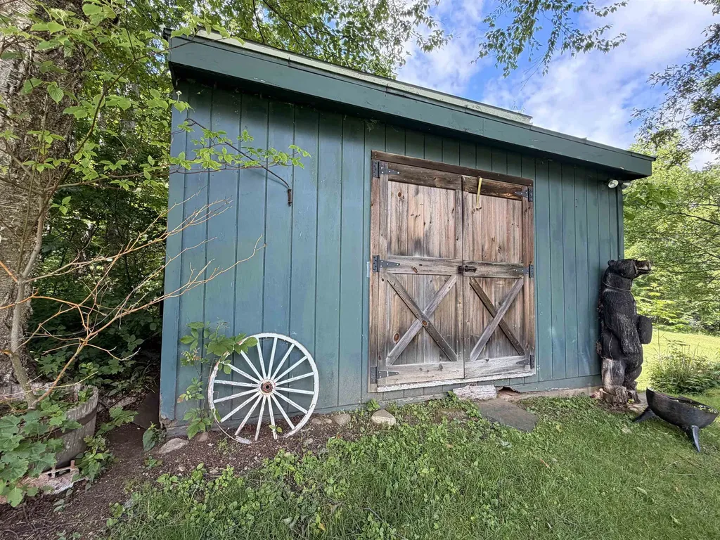 57 Castle Hill Road Wilmington VT 05363