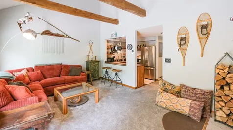 75 Upper Crossroad Ludlow VT 05149
