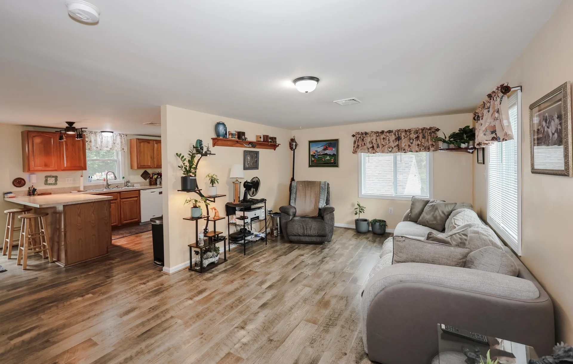 4 Caron Street Merrimack NH 03054