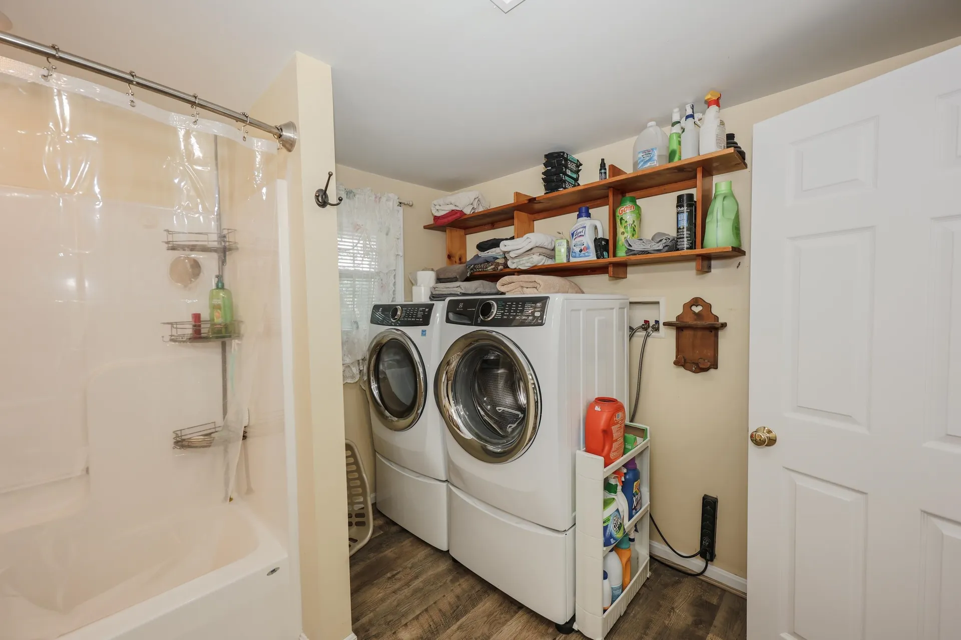4 Caron Street Merrimack NH 03054