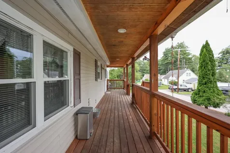 4 Caron Street Merrimack NH 03054