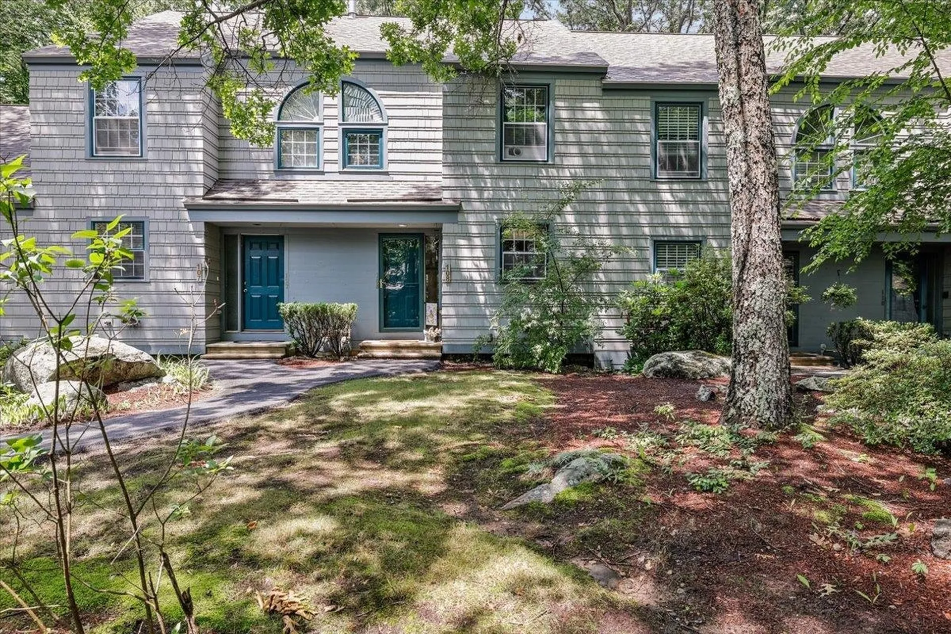 1465 Hooksett Road Hooksett NH 03106
