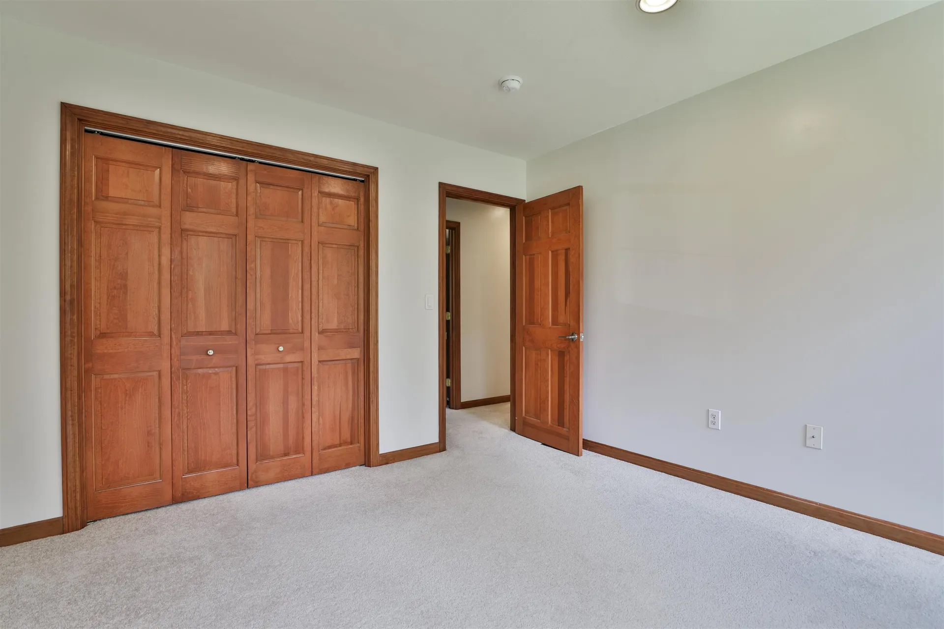 14 Ames Road Brookline NH 03033