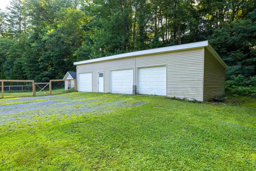 14 Bank Avenue Claremont NH 03743