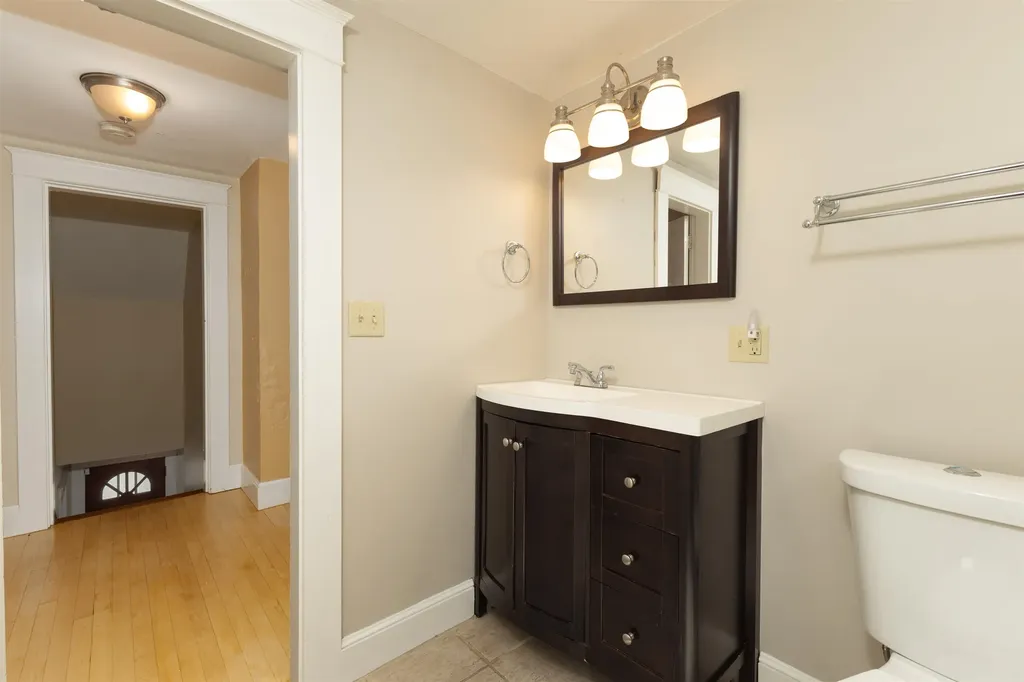 14 Bank Avenue Claremont NH 03743