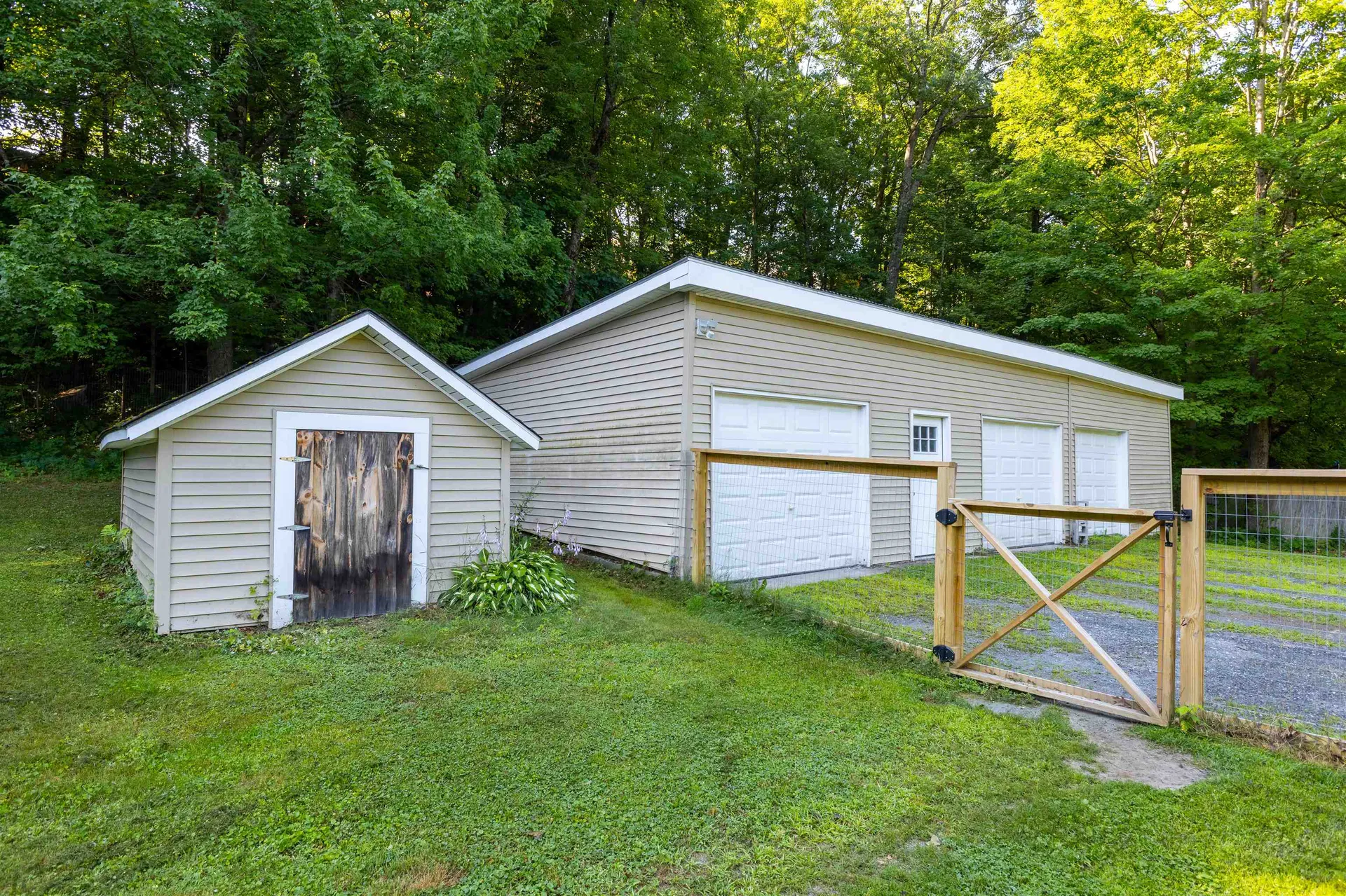 14 Bank Avenue Claremont NH 03743