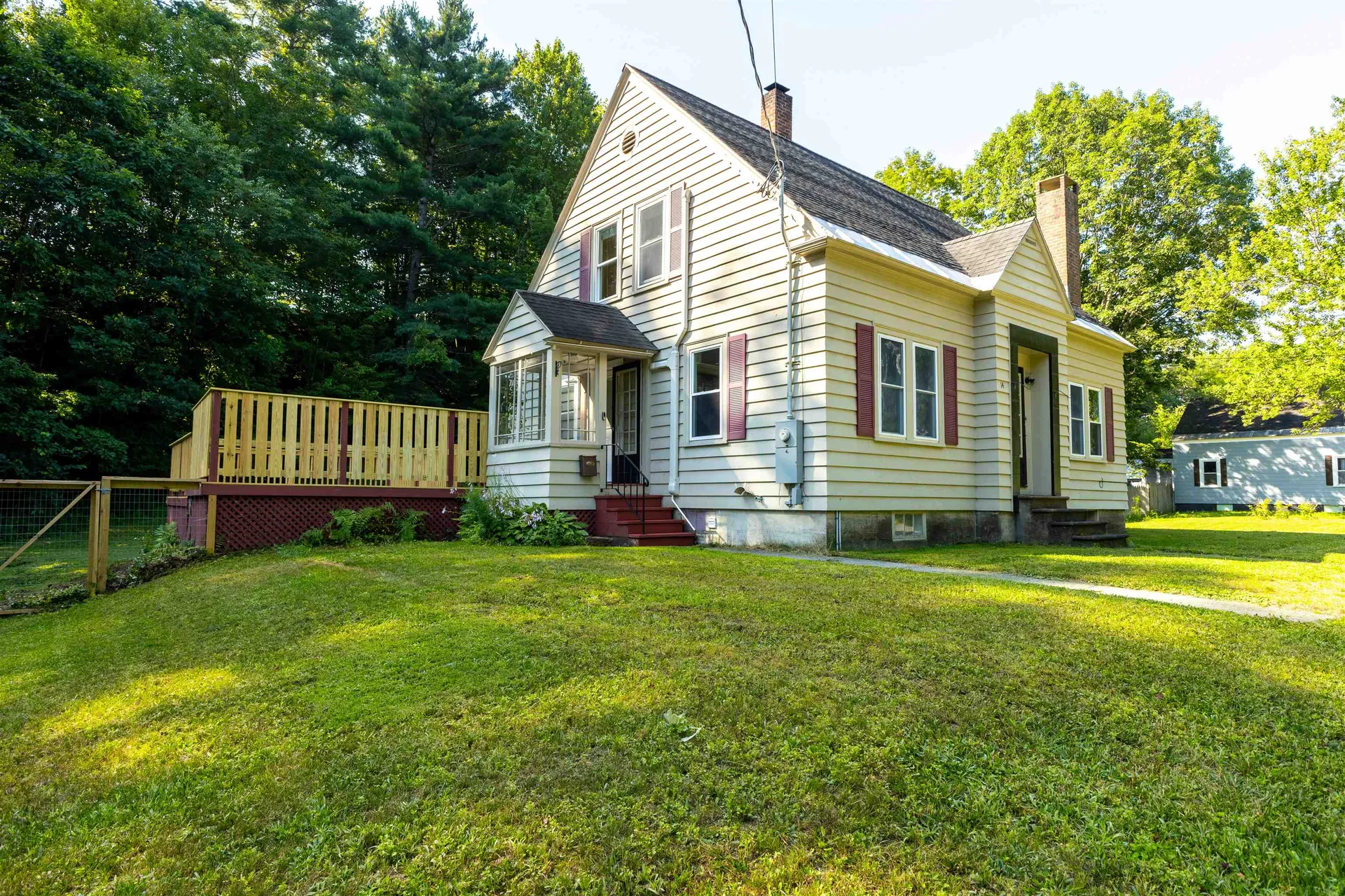14 Bank Avenue Claremont NH 03743