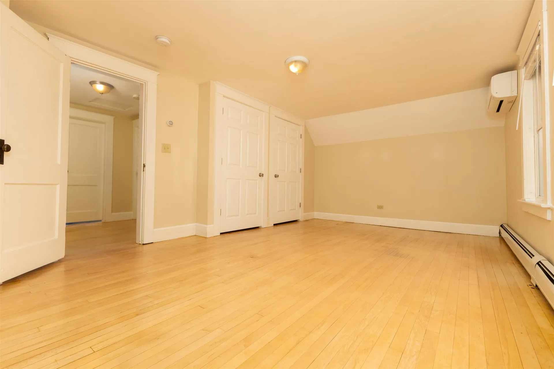 14 Bank Avenue Claremont NH 03743