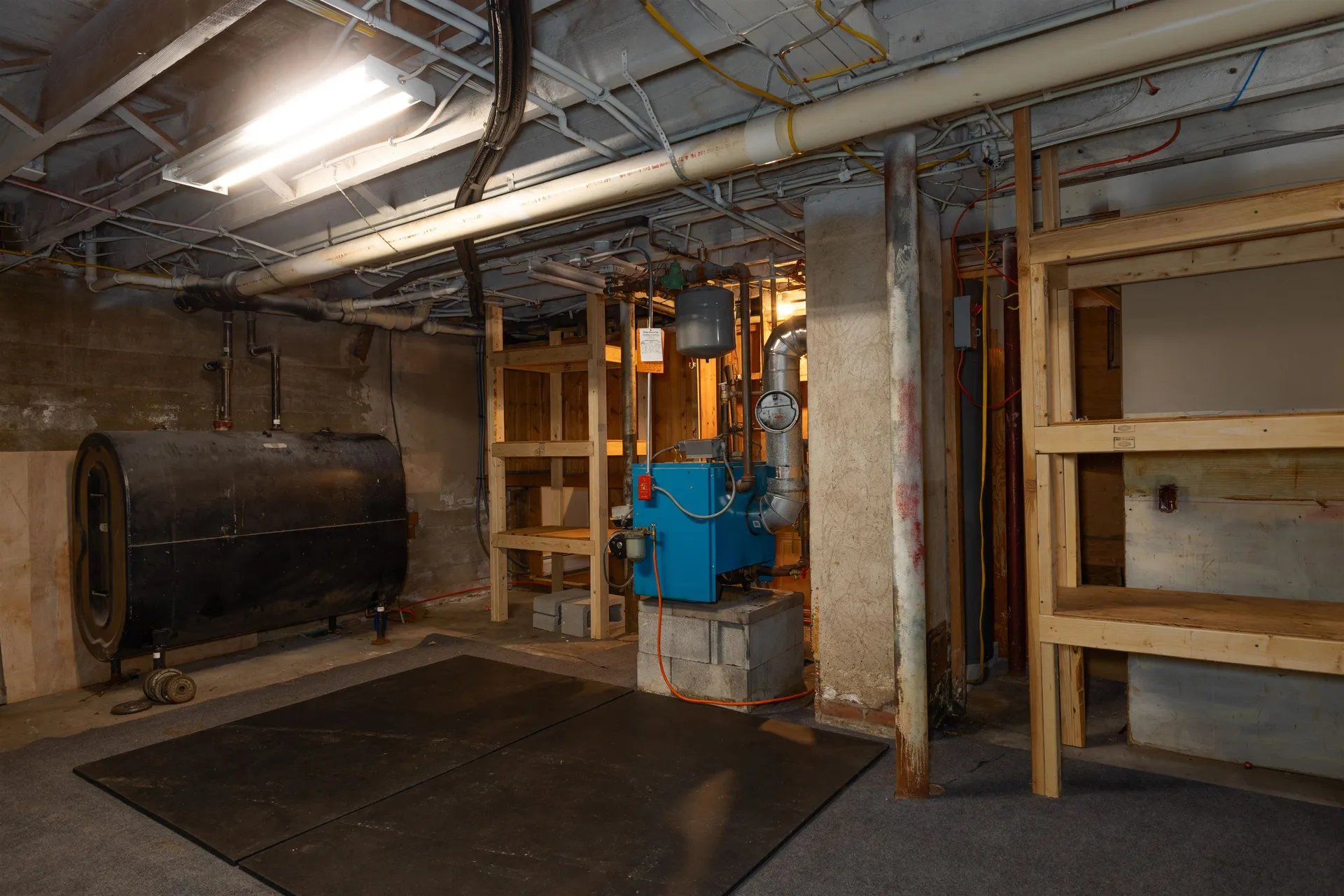 14 Bank Avenue Claremont NH 03743