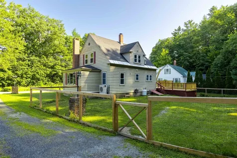 14 Bank Avenue Claremont NH 03743