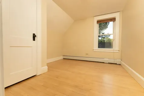 14 Bank Avenue Claremont NH 03743