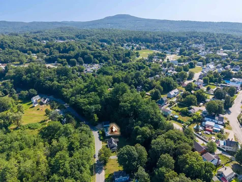 14 Bank Avenue Claremont NH 03743
