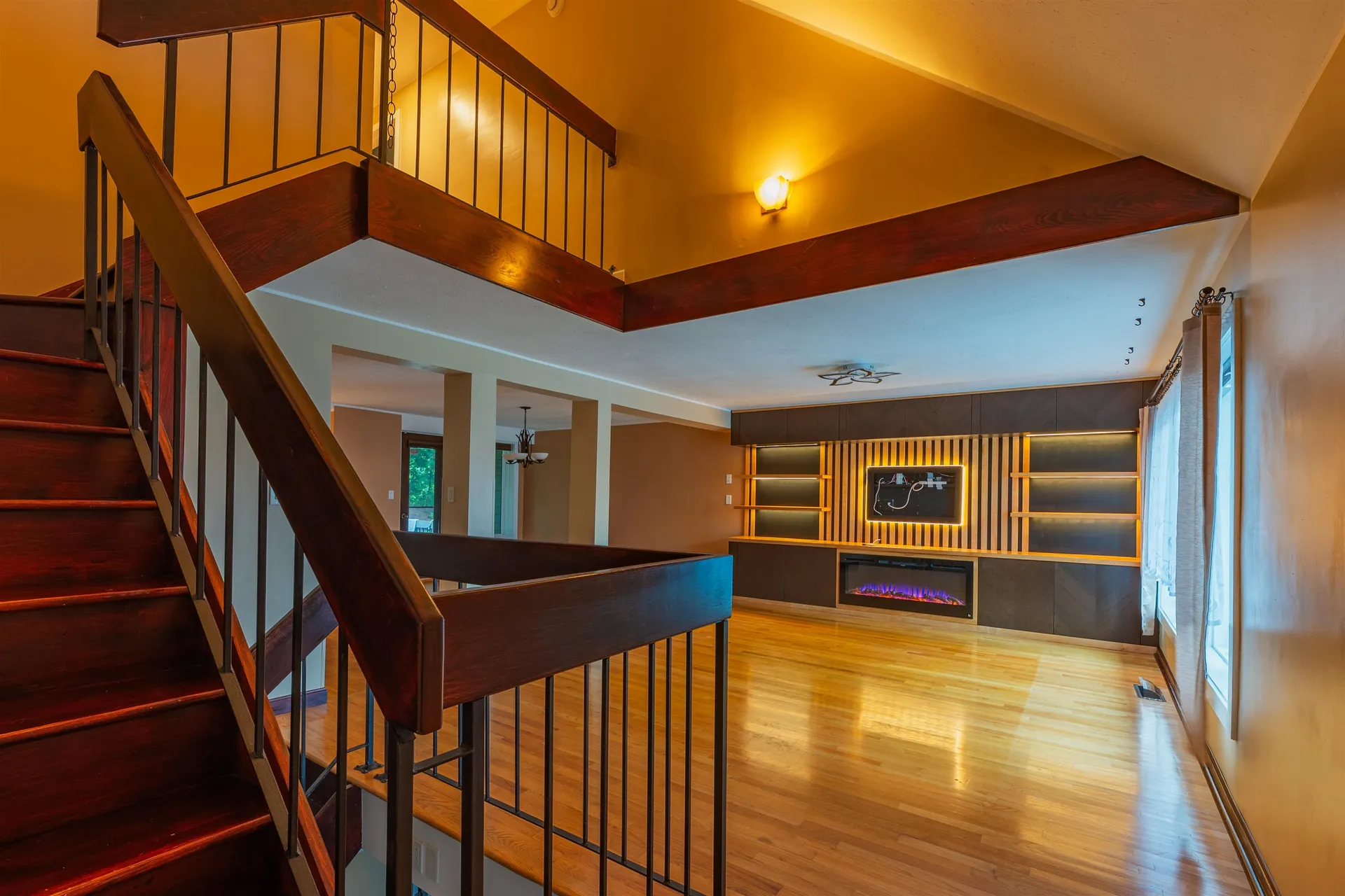 5 Tsienneto Road Derry NH 03038