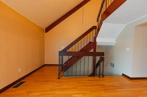 5 Tsienneto Road Derry NH 03038