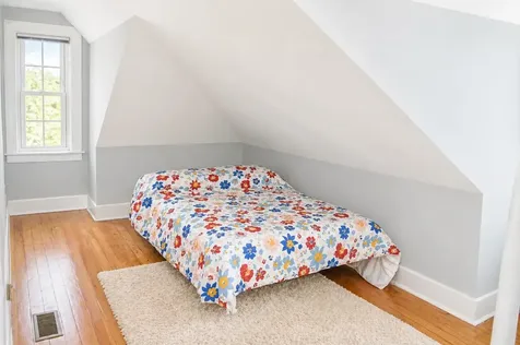 5 Pleasant Street Lincoln NH 03251