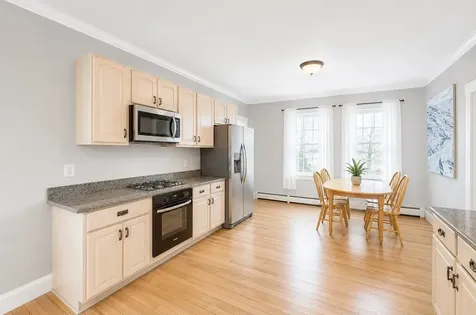 5 Pleasant Street Lincoln NH 03251