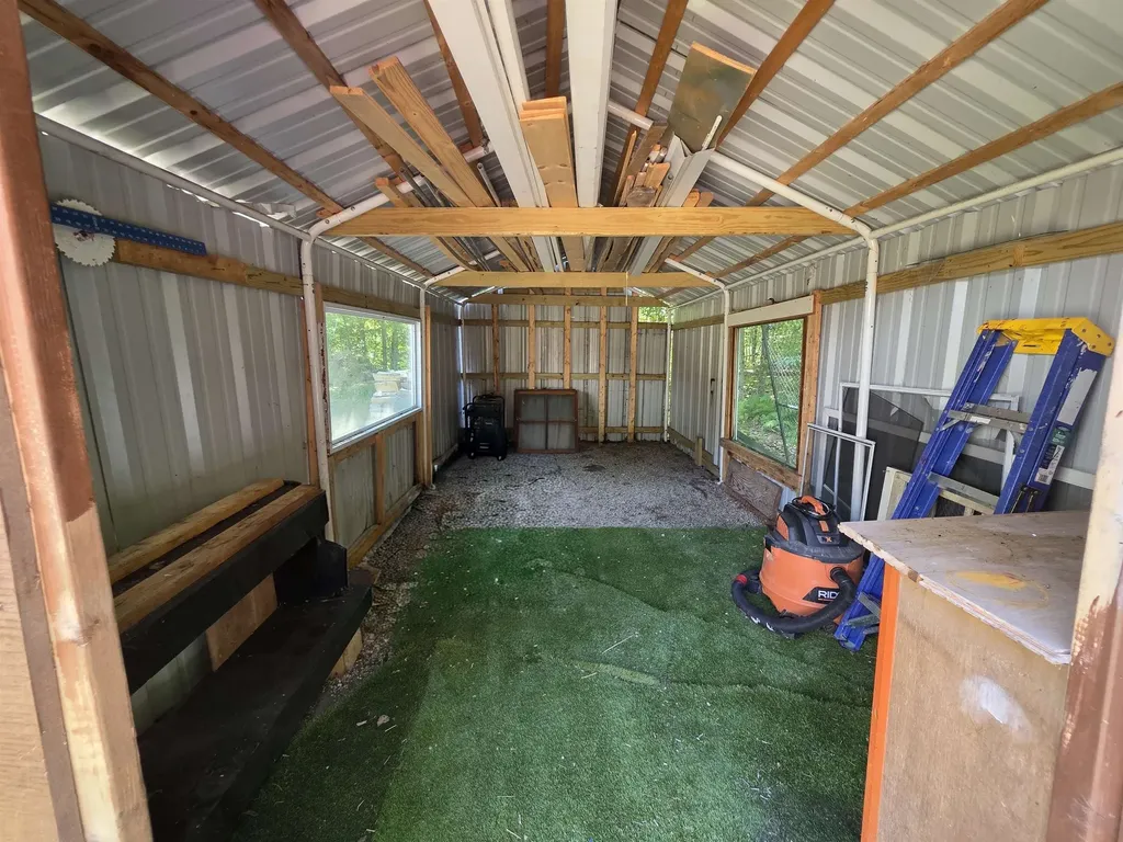 653 Frank C. Gilman Highway Alton NH 03809