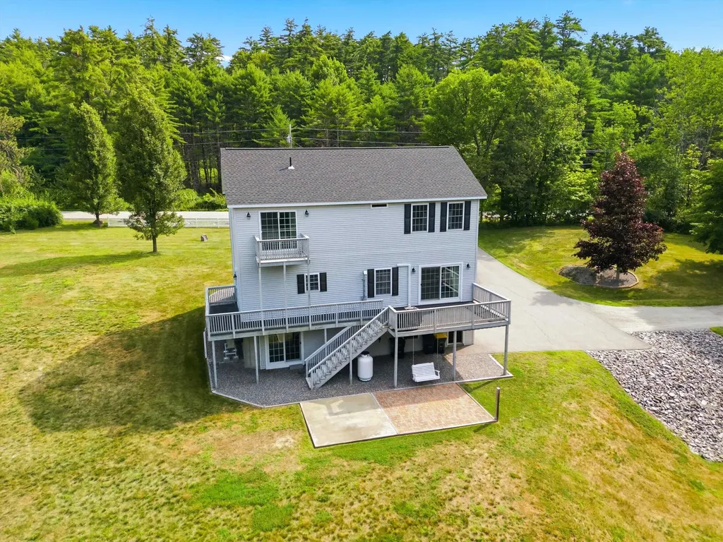 776 Meredith Center Road Laconia NH 03246