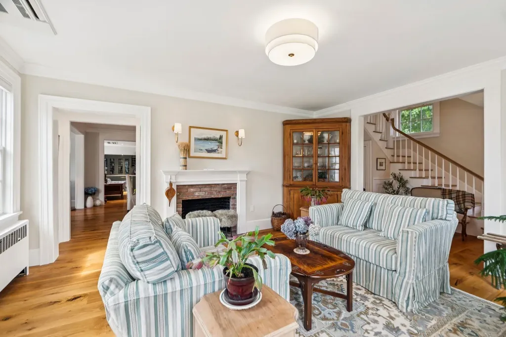 24 Westminster Street Walpole NH 03608