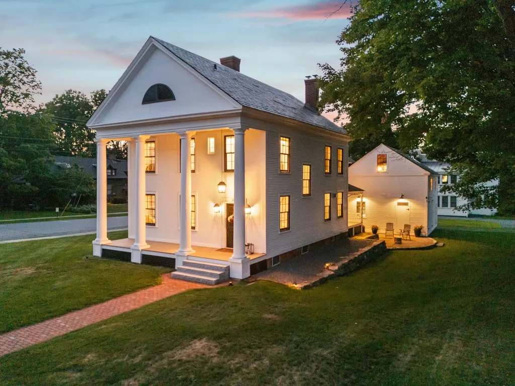 24 Westminster Street Walpole NH 03608
