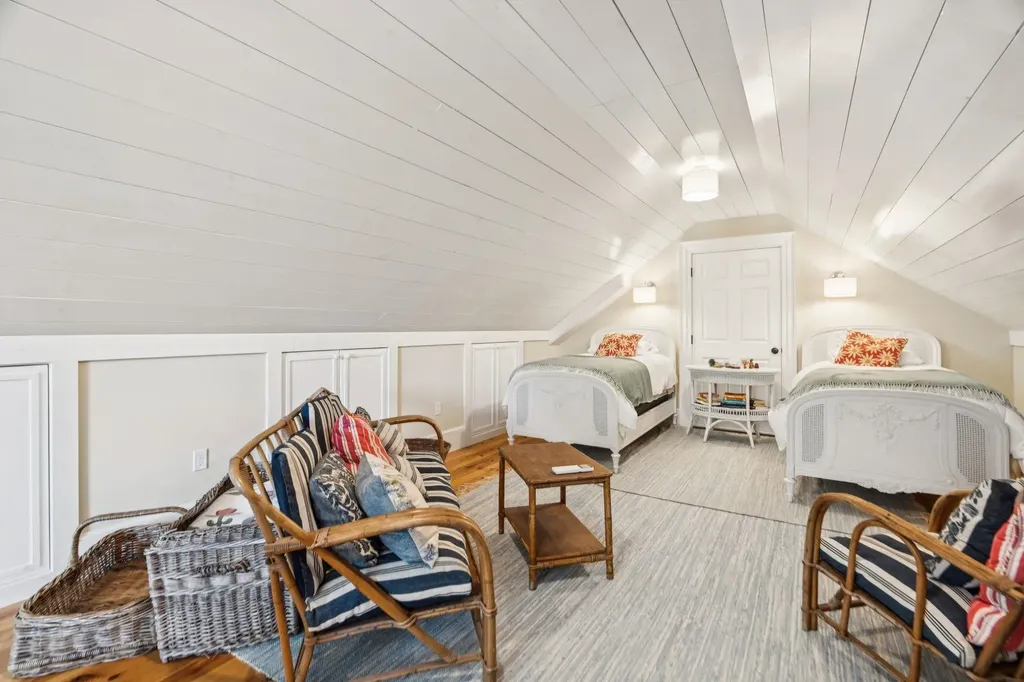 24 Westminster Street Walpole NH 03608