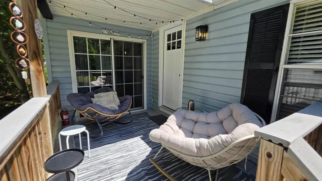 6 Saturn Lane Nashua NH 03062