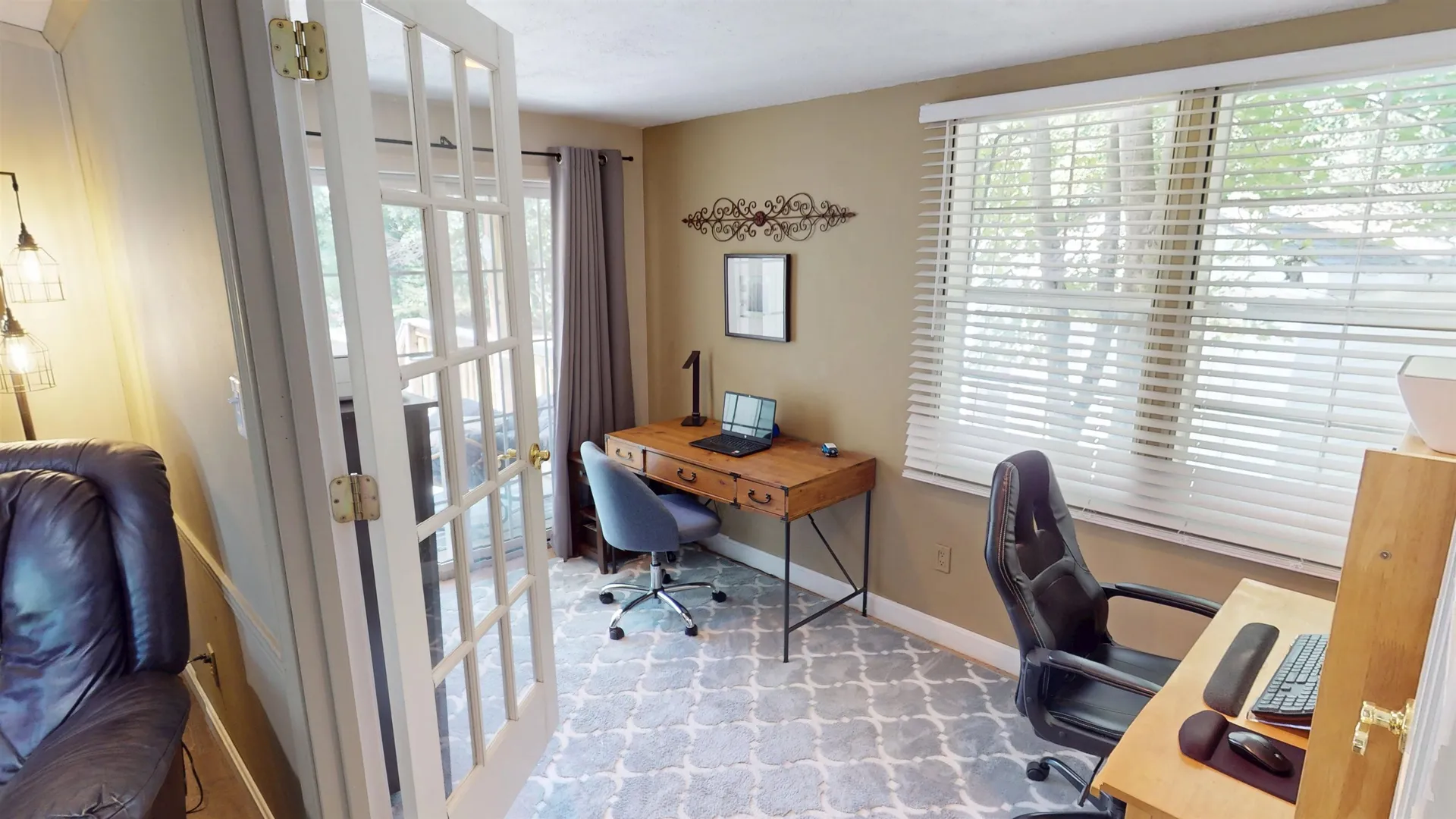 6 Saturn Lane Nashua NH 03062