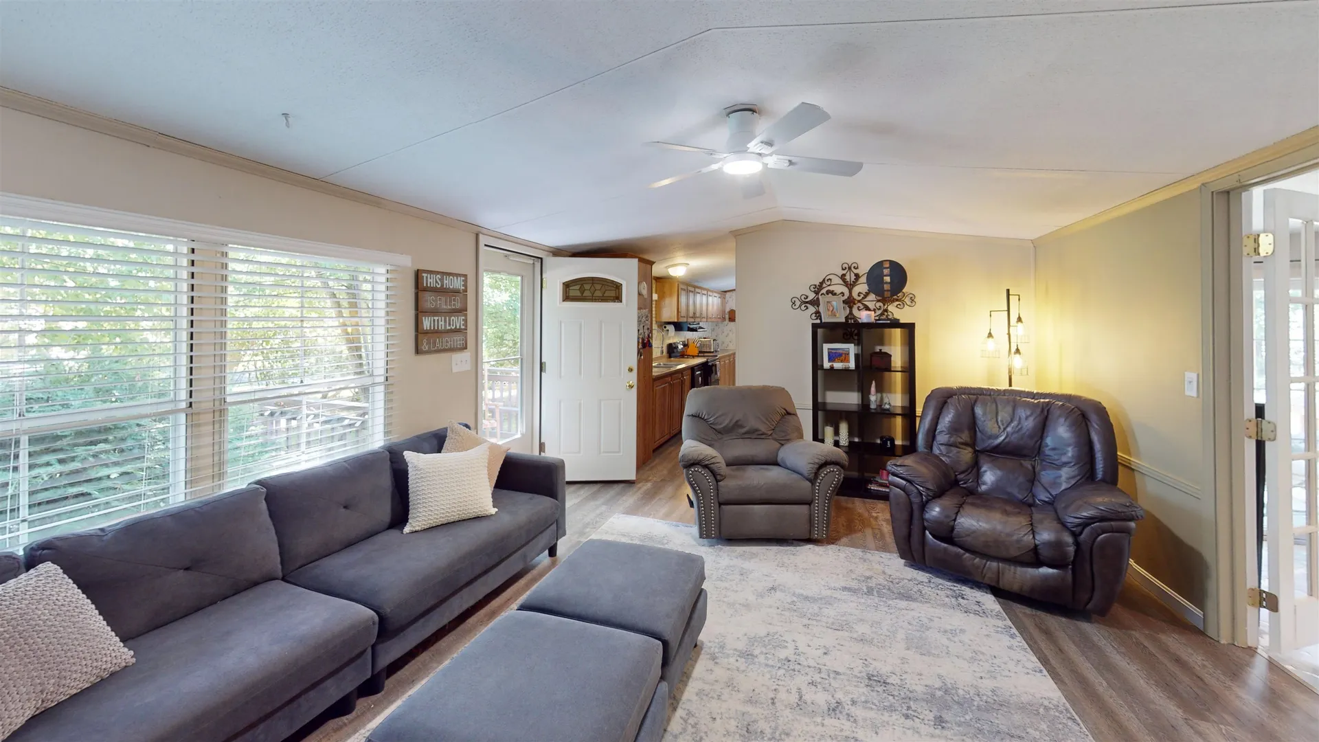 6 Saturn Lane Nashua NH 03062