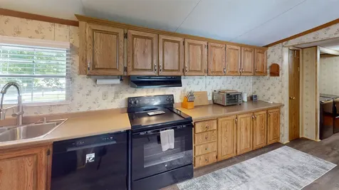 6 Saturn Lane Nashua NH 03062