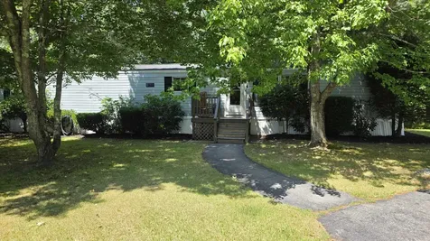 6 Saturn Lane Nashua NH 03062