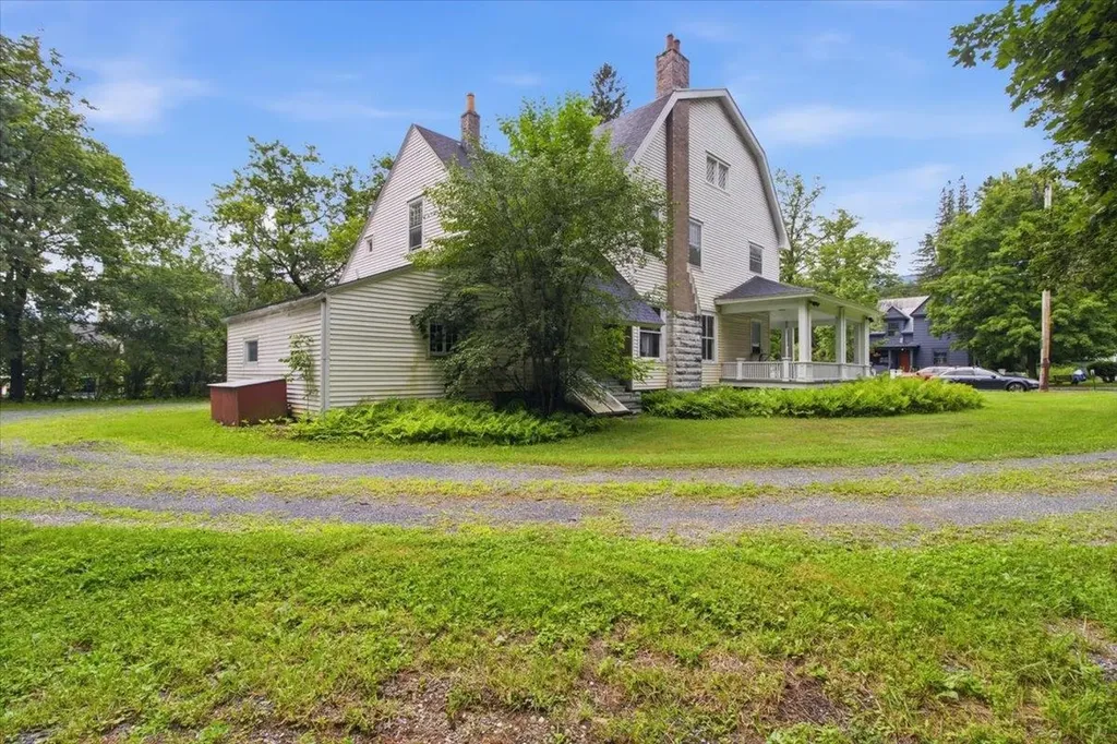 78 Bonnet Street Manchester VT 05255