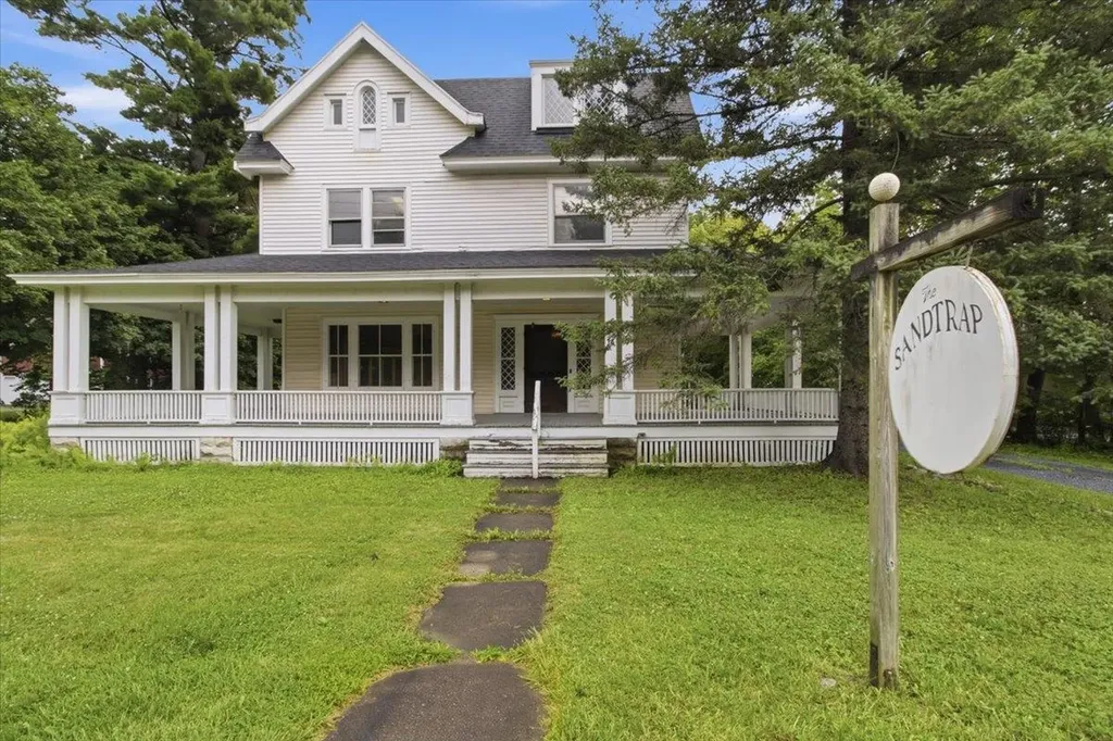 78 Bonnet Street Manchester VT 05255