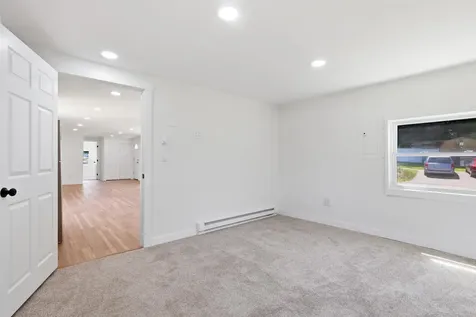19 Cleo Circle Rochester NH 03868