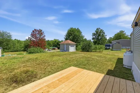 19 Cleo Circle Rochester NH 03868