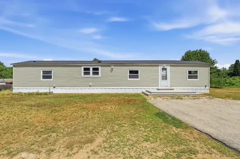 19 Cleo Circle Rochester NH 03868