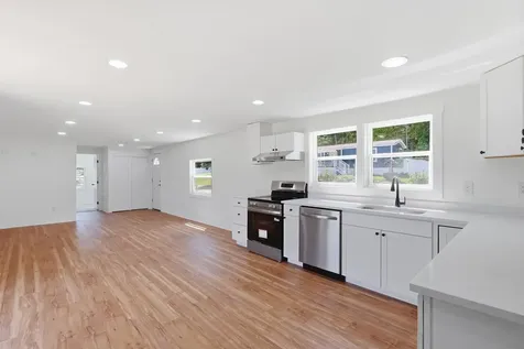 19 Cleo Circle Rochester NH 03868