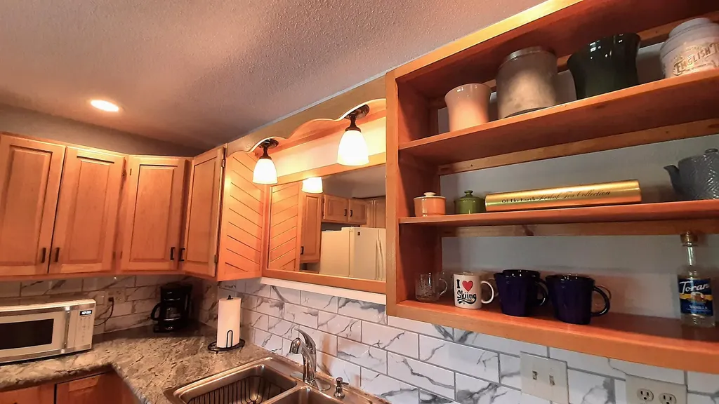 929 Packer Road Mount Holly VT 05758