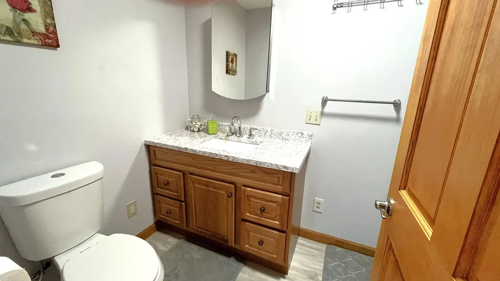 929 Packer Road Mount Holly VT 05758