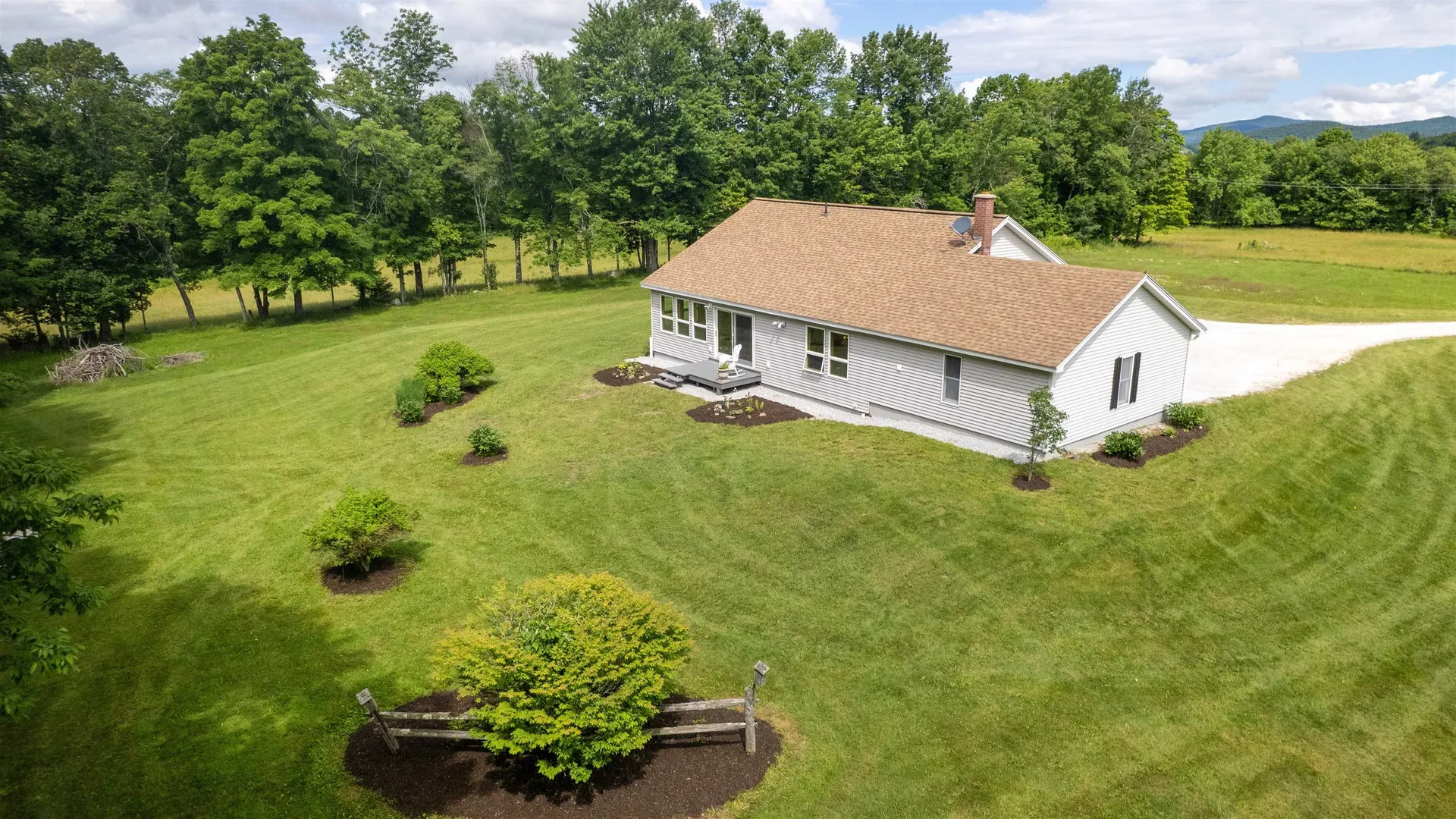929 Packer Road Mount Holly VT 05758
