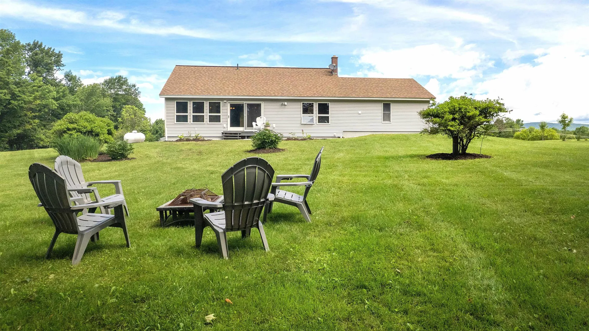 929 Packer Road Mount Holly VT 05758