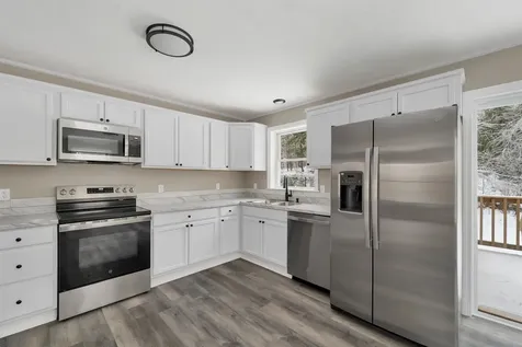 189 Rand Road Northfield NH 03276
