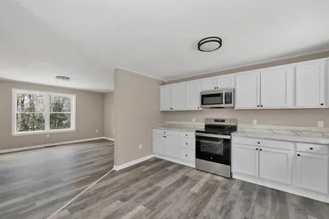 189 Rand Road Northfield NH 03276