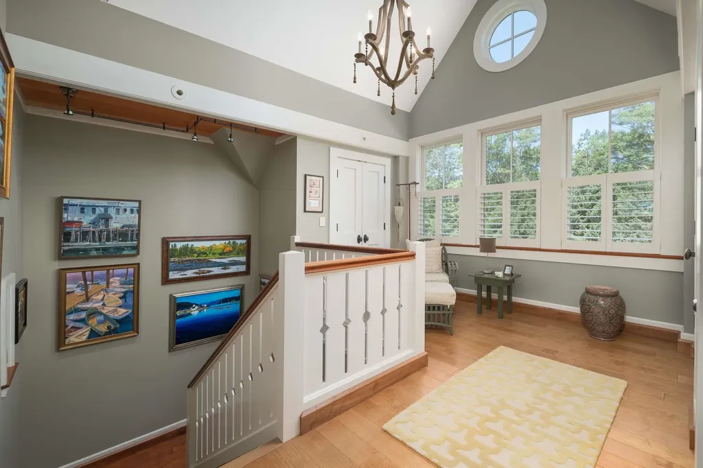 6 Pebble Cove York ME 03902