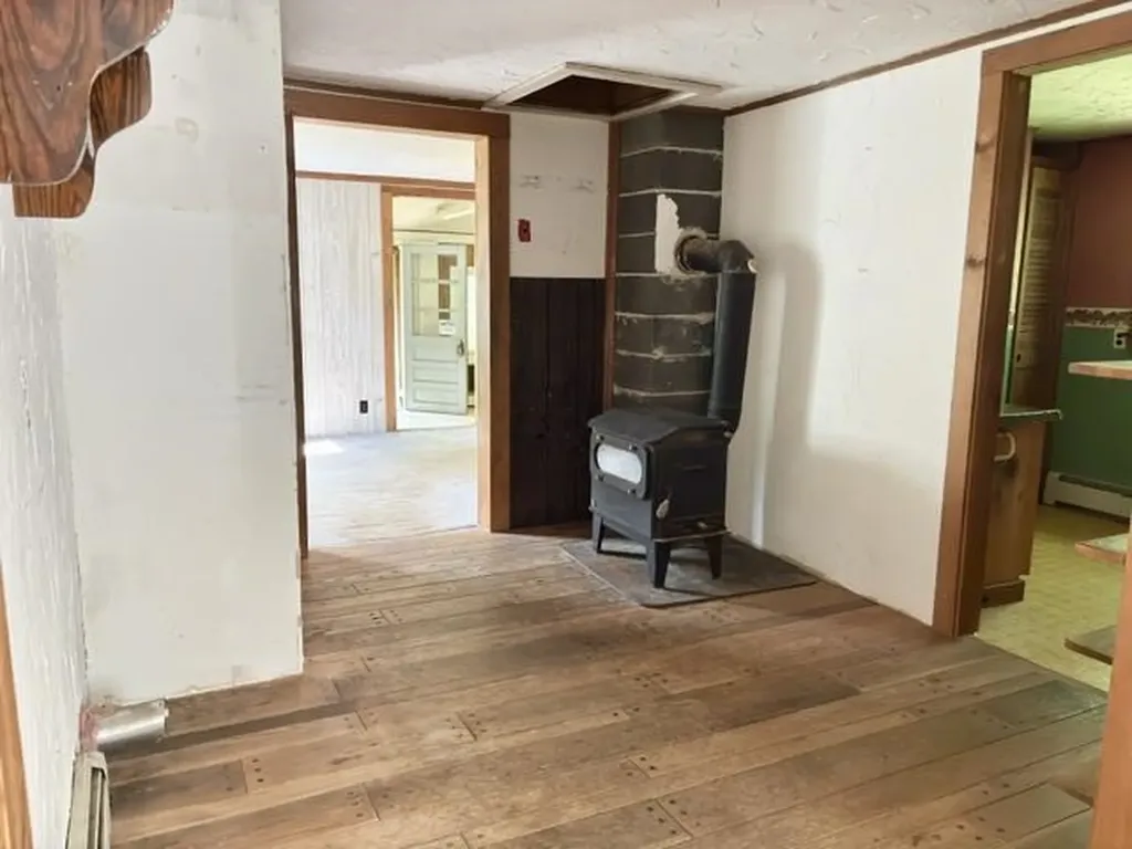 1767 E Main Street Conway NH 03813