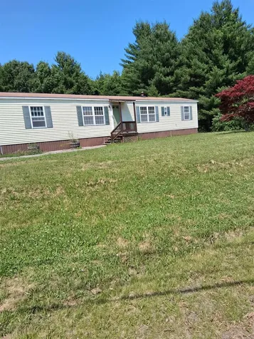 29 Brooks Rd. Extension Seabrook NH 03874