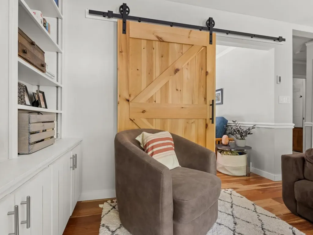 14 Red Cedar Lane Shelburne VT 05482