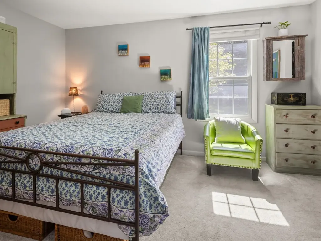 14 Red Cedar Lane Shelburne VT 05482