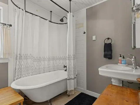 14 Red Cedar Lane Shelburne VT 05482