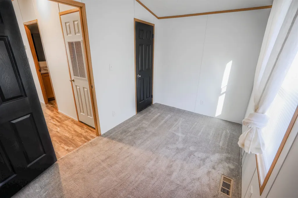4 4th Street Northfield VT 05663