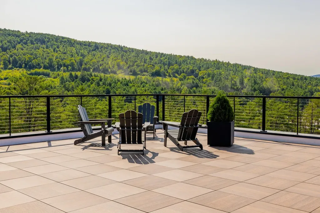 69 Etna Road Lebanon NH 03766